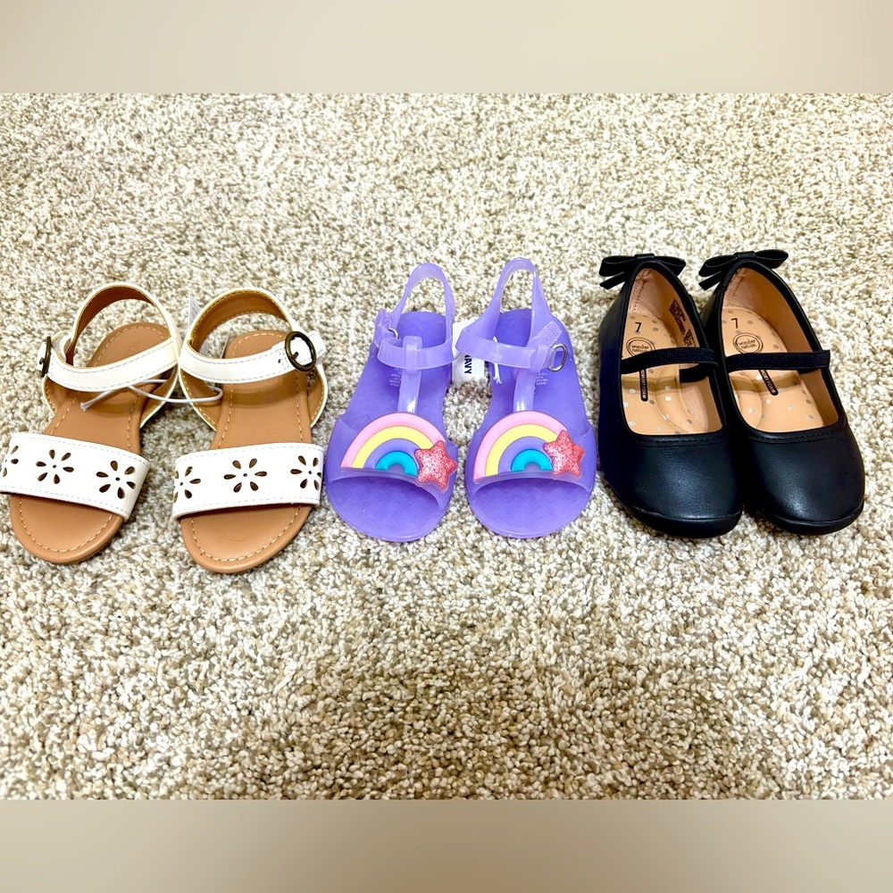 Old Navy and Wonder Nation Size 7 Sandals and Ballet Flats Bundle